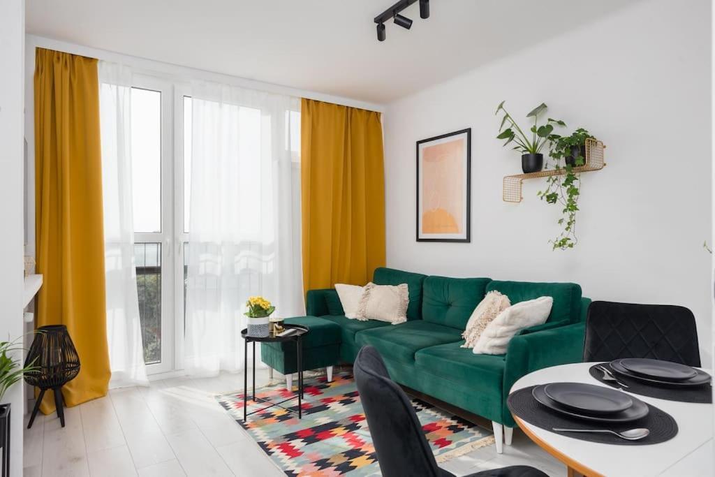 Specious City Center Studio With Park View Warszawa Zewnętrze zdjęcie